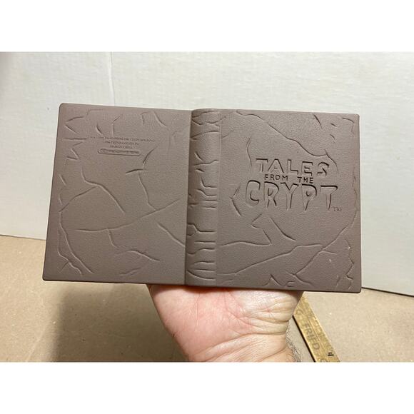 1996 Tales From The Crypt “Crypt Keeper” Light‑Up Candelabra **BOOK ONLY*** - Picture 8 of 11